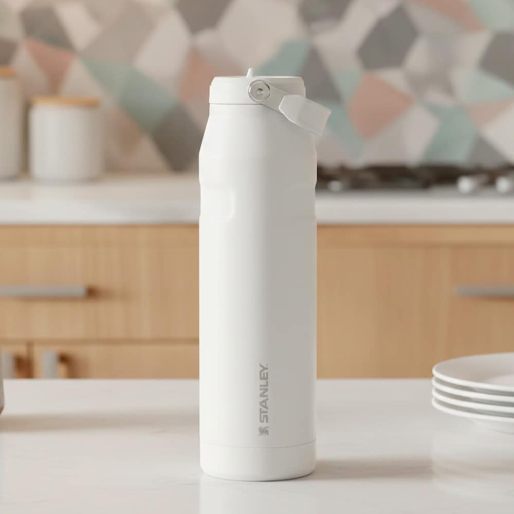 BOTELLA STANLEY AEROLIGHT 24 OZ FROST