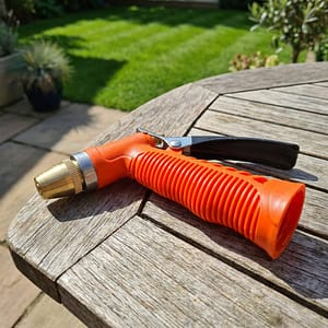 PISTOLA PARA RIEGO 3PZ DE GOMA/METAL LH-214