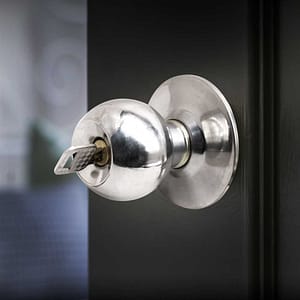 CERRADURA POMO PLATEADO REDONDO EN BLISTER LH-1848