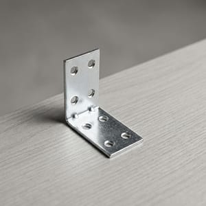 ESCUADRA METALICA PERFORADA 5CMX5CM LH-2051