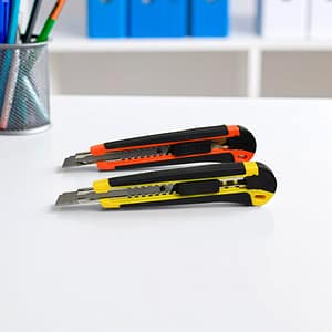 TRICHETA CHICA DE PLASTICO FORRADA EN GOMA LH-4310