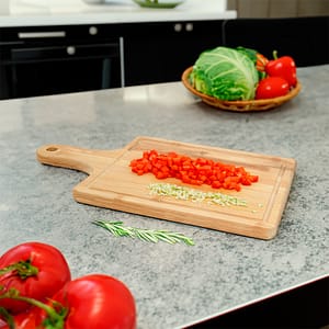 TABLA DE BAMBU 40X24CM CUADRADA C/MANGO LH-3637