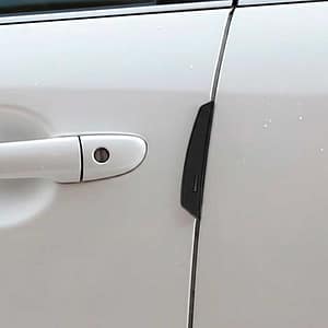 ANTI GOLPE PARA PUERTA DE AUTO COLOR NEGRO LH-4558