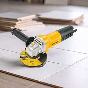 AMOLADORA ANGULAR 115MM 720W UYUSTOOLS UY-AMA115